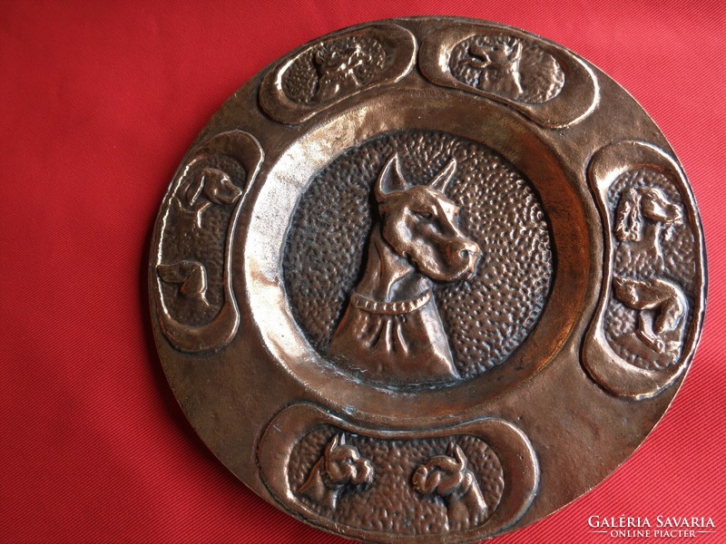 Bronzed hunting dog metal wall plate