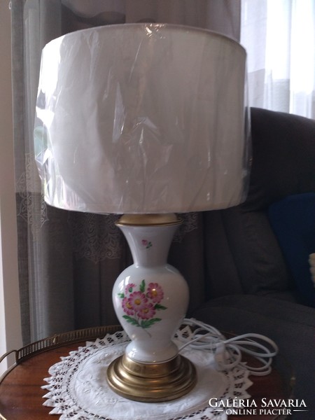 Herend table lamp with shade