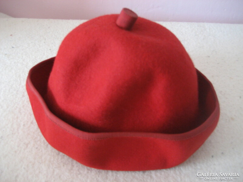 Retro women's hat cap