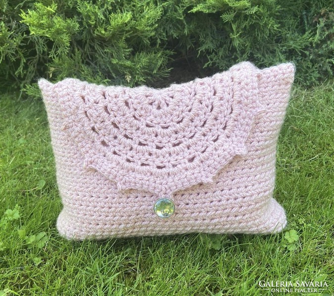 Pink crochet mandala women's bag for unique needlework