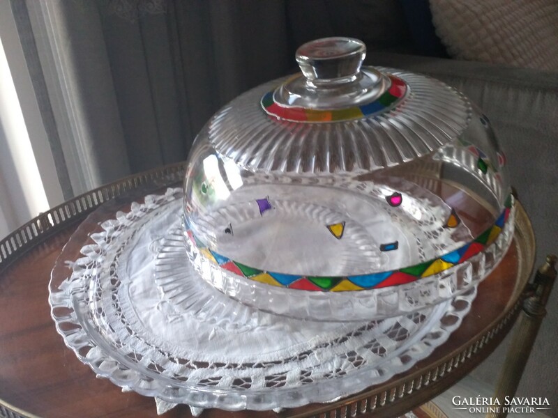 Moroccan glass cake holder with a crystal dome, a real miracle!