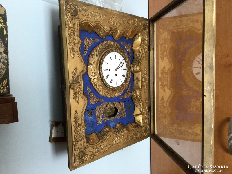 Bieder / Rococo frame clock.