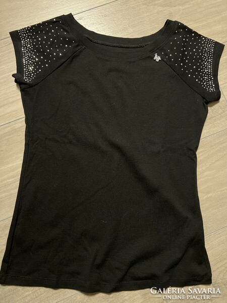 Black cotton top with rhinestones on the sleeves