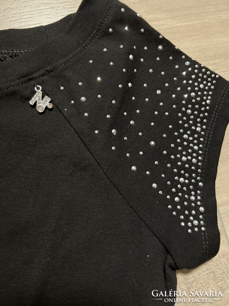 Black cotton top with rhinestones on the sleeves