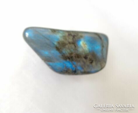 Labradorite Moroccan stone irregular 40 gr.