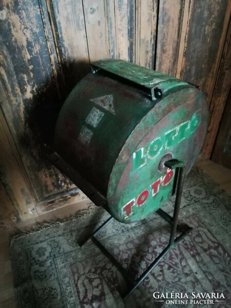 Toto-lotto slip collection wheel, retro, decoration from the 1960s, in preserved condition