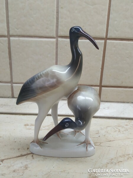 Raven House porcelain heron, pair of birds for sale!