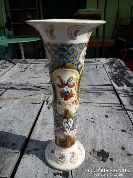 Zsolnay vase.