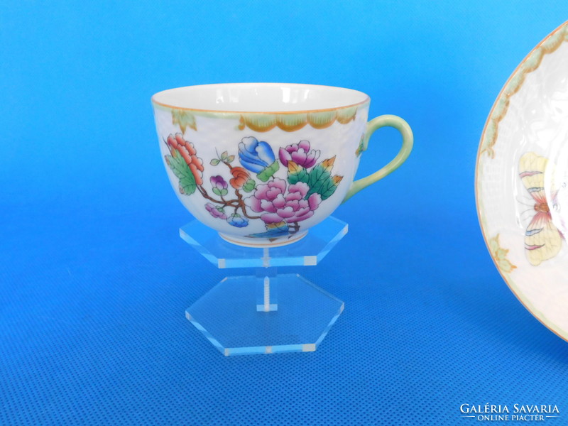Herend Victoria giant antique tea cup + base