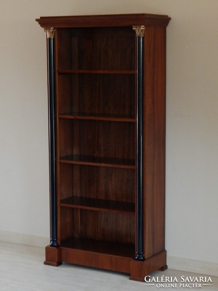 Bookcase with Corinthian columns [ f - 39 ]