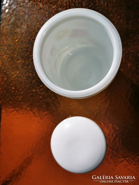 Old Italian milk glass cerve salt shaker