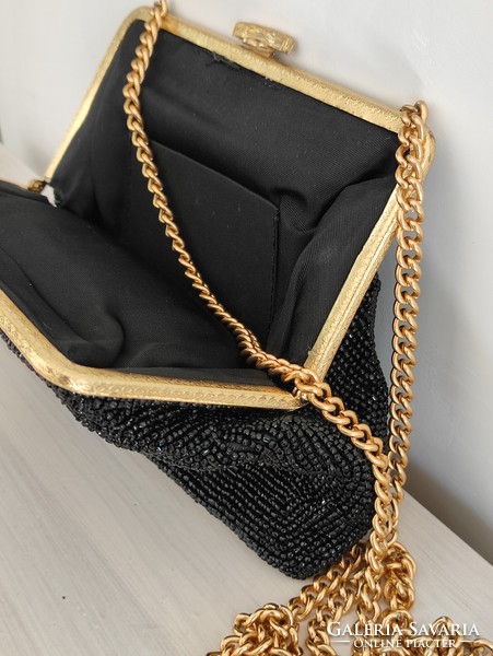 Gyönyörűséges apró fekete gyöngy fűzött színházi táska alkalmi retikül aranyszínű lánccal