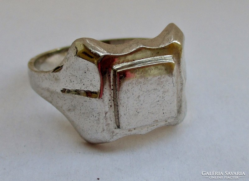Nice handcrafted silver men's signet ring