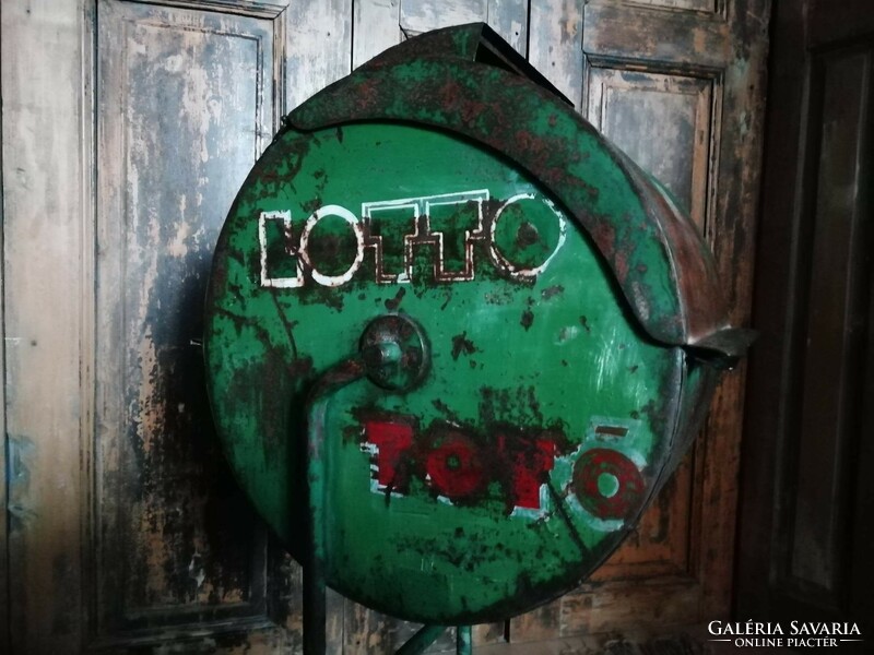 Toto-lotto slip collection wheel, retro, decoration from the 1960s, in preserved condition