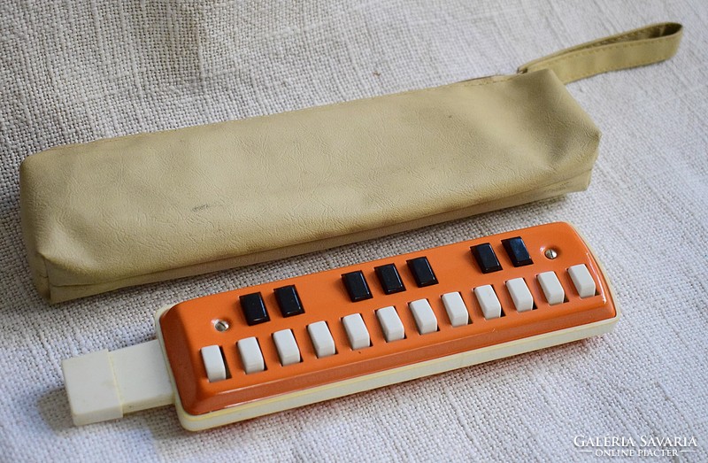 Old functional toy hanser wind organ triola made in Czechoslovakia with original case