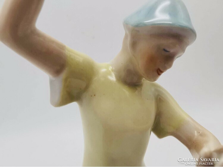 Drasche stick boy, stick dance porcelain figure