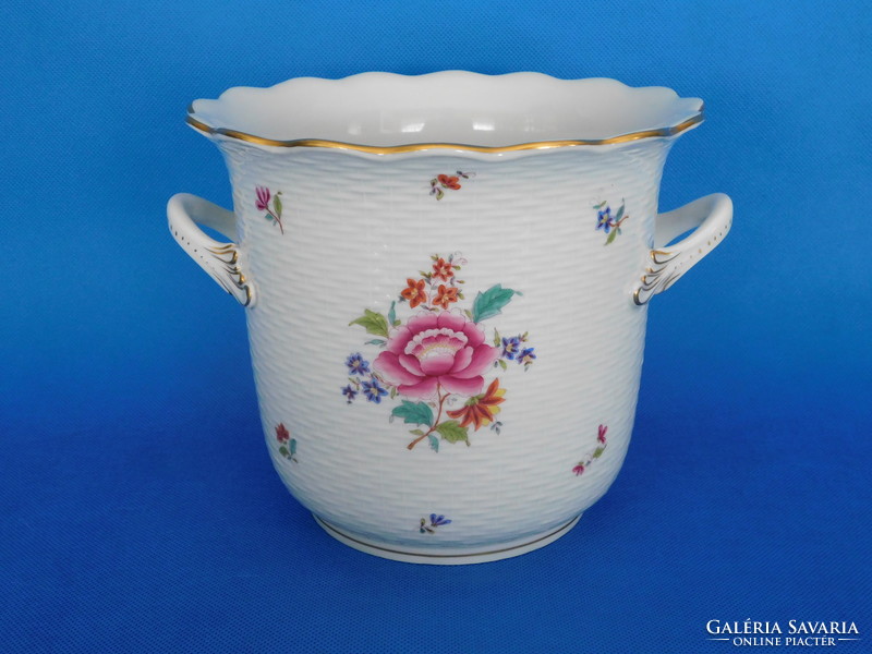 Antique Nanking bouquet basket from Herend