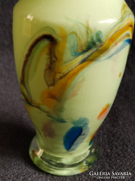 14 cm high vintage laminated Murano glass vase