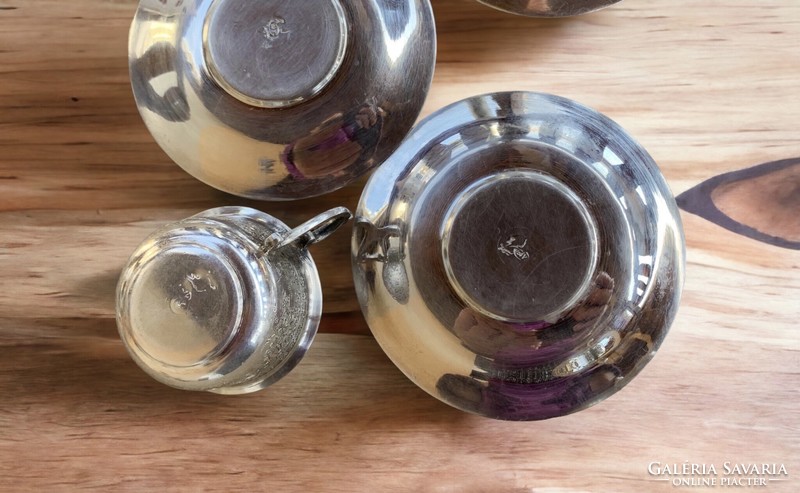 Régi ezüstözött perzsa mokkás/kávés csésze, vésett-cizellált díszítéssel, 6 személyes