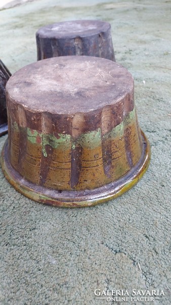 Old ceramic glazed ball oven shape marked ceramic ornament Gyula the blacksmith's ceramic works?