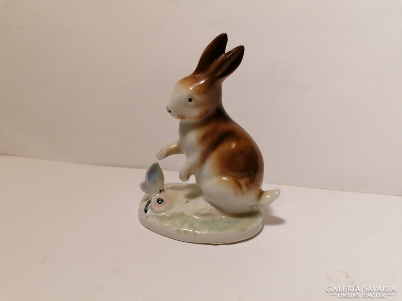 Porcelain rabbit with bunny butterfly (267)