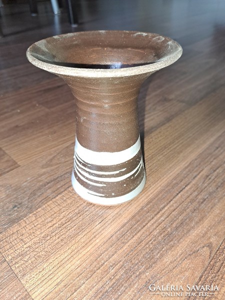 Ceramic vase 13 cm