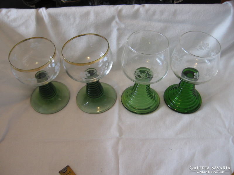 2-2 grape pattern römer glasses