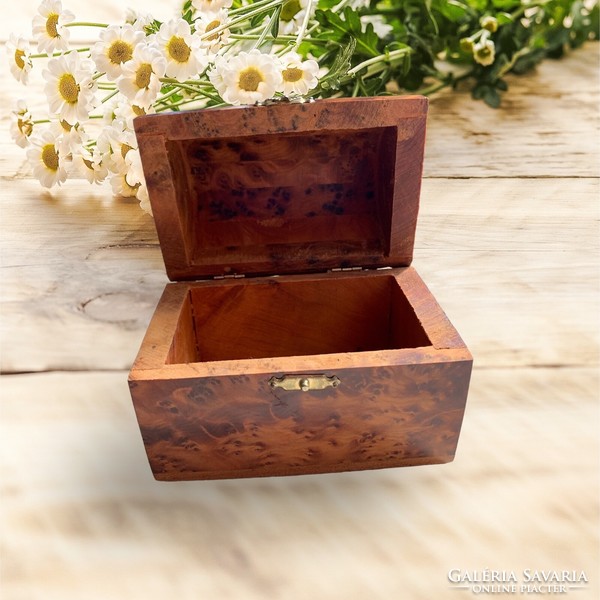Moroccan thuya root box, jewelry box, handmade box with a delicate fragrance