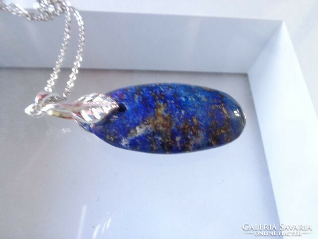 Lapis lazuli large oval pendant and chain