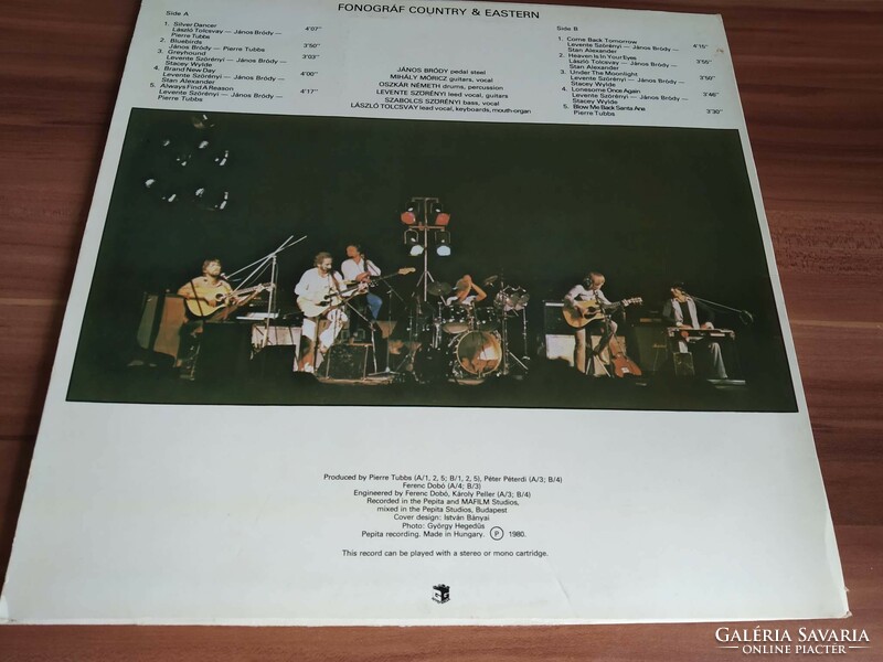 Phonograph: country & eastern 1980 edition