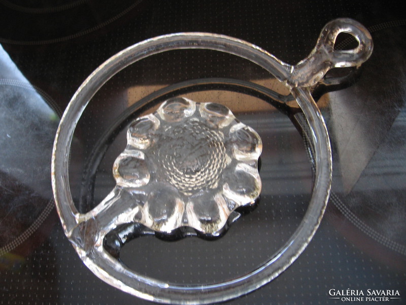 Flower costa boda bertil vallien crystal window ornament