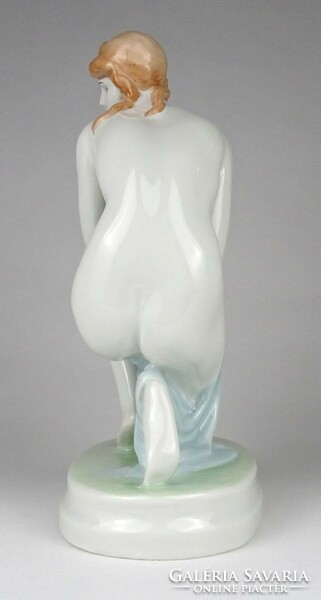 1M548 Zsolnay porcelán térdelő akt szobor 22.5 cm