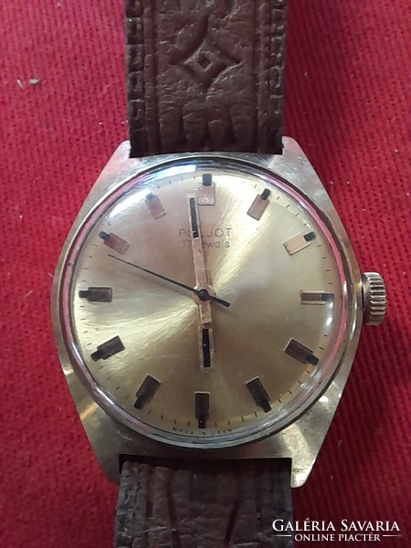 Poljot 17-stone, gold-plated men's wristwatch, suit watch