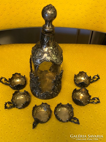 Bécsi ezüst palack eredeti csészékkel