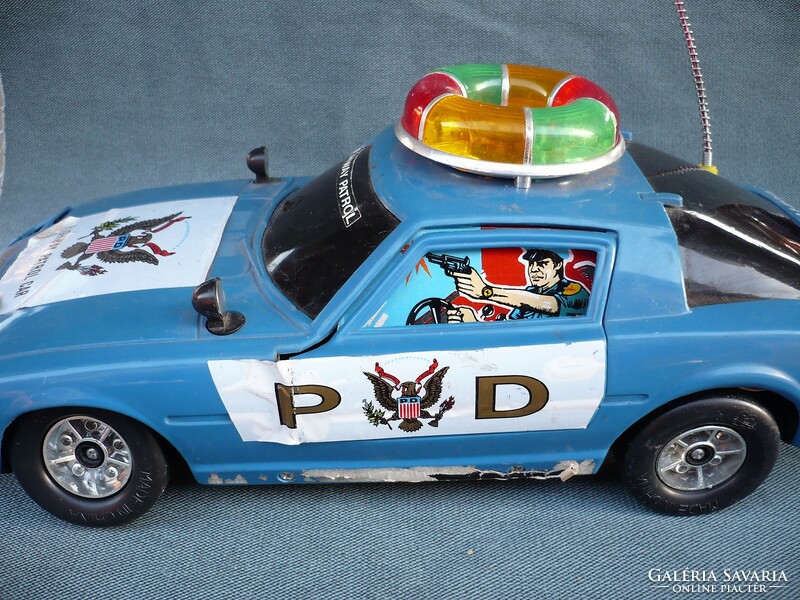 Vintage huge battery powered mazda savanna rx 7 police car