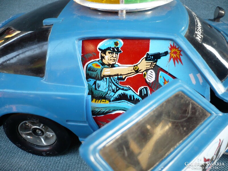 Vintage huge battery powered mazda savanna rx 7 police car