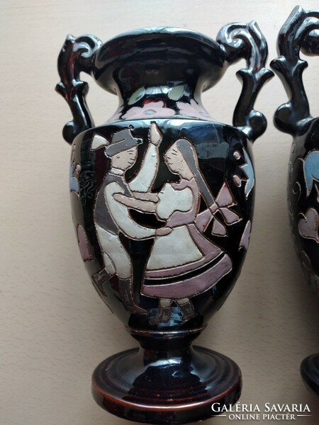 2 darab nagyon régi Korondi Bertalan váza