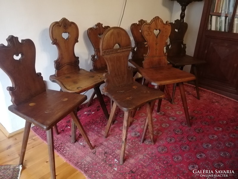 Transdanubian chairs with backs