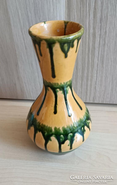Rare pond head ceramic vase