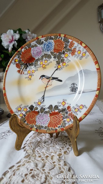Gilded Japanese plate with birds