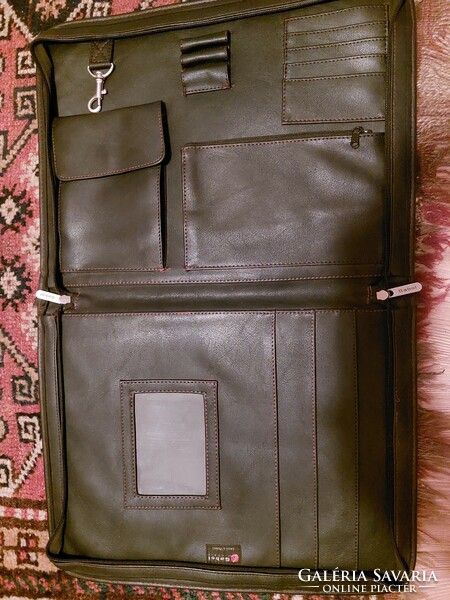 Beautiful gabor vintage men's leather bag, file folder, with lots of trees