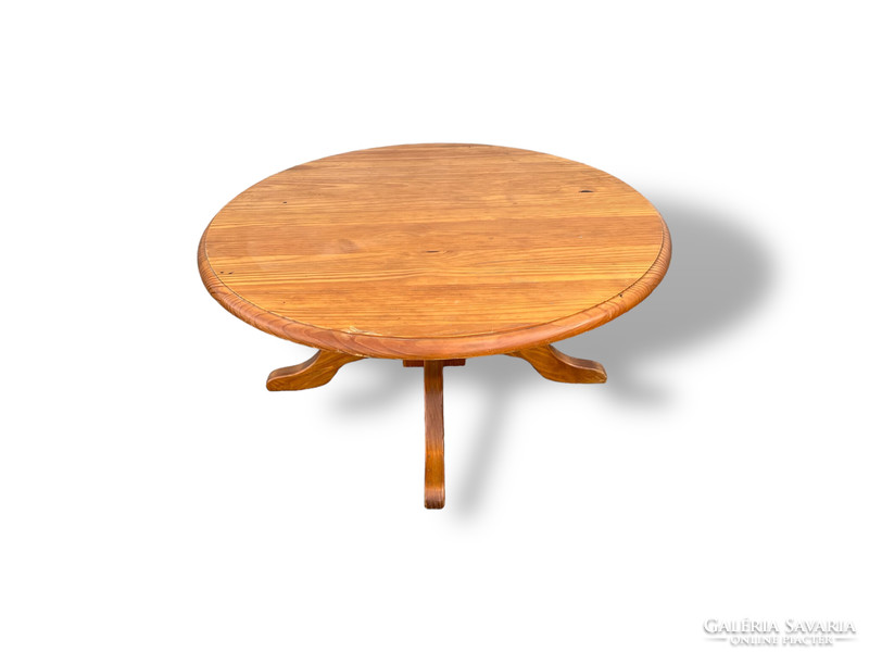 Pine round coffee table