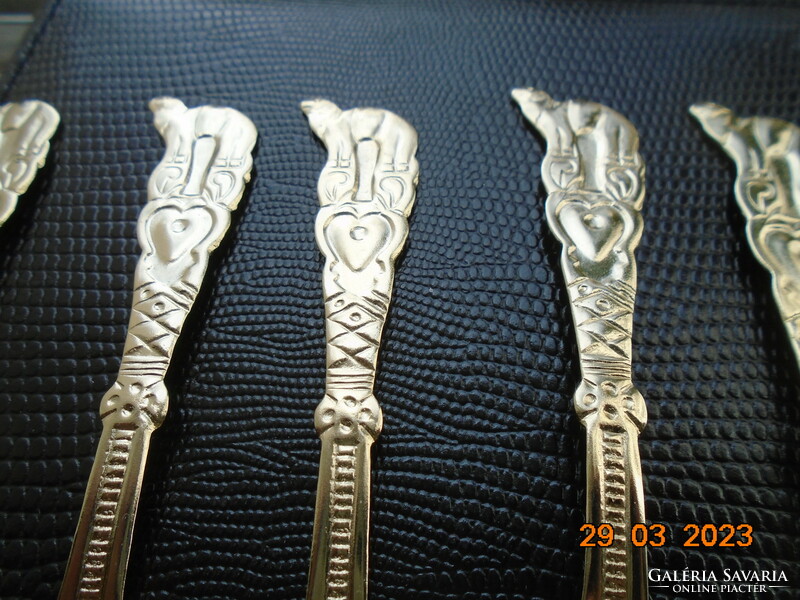 6 Japanese embossed camel pattern gold colored stainless steel spoons