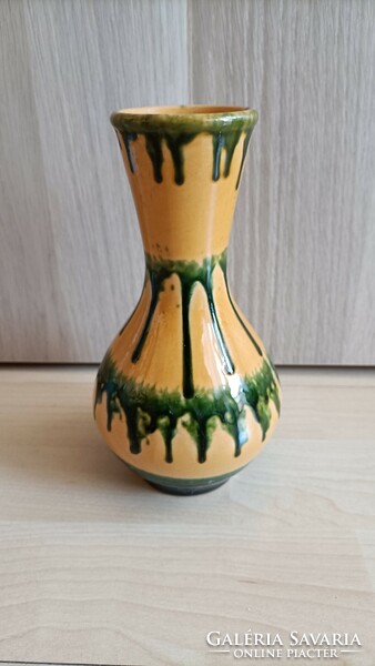 Rare pond head ceramic vase