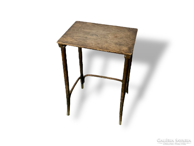 Antique thonet table