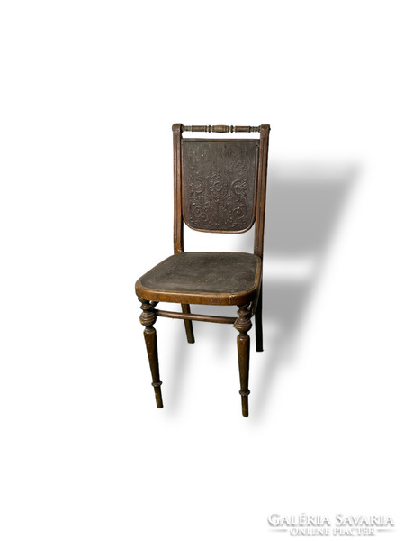 Antique Viennese Thonet chair (printed pattern)