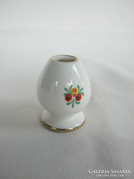 Aquincum porcelain mini violet vase