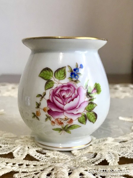 Viennese rose pattern violet vase from Herend