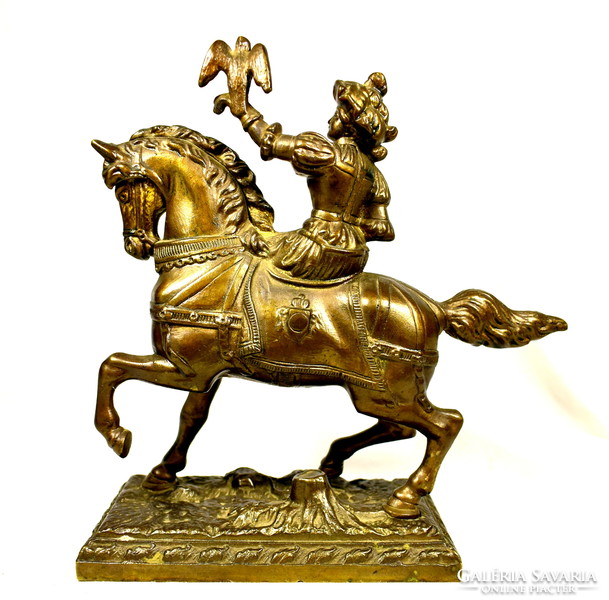 Renaissance falconer on his horse ... Marked bronze statue
