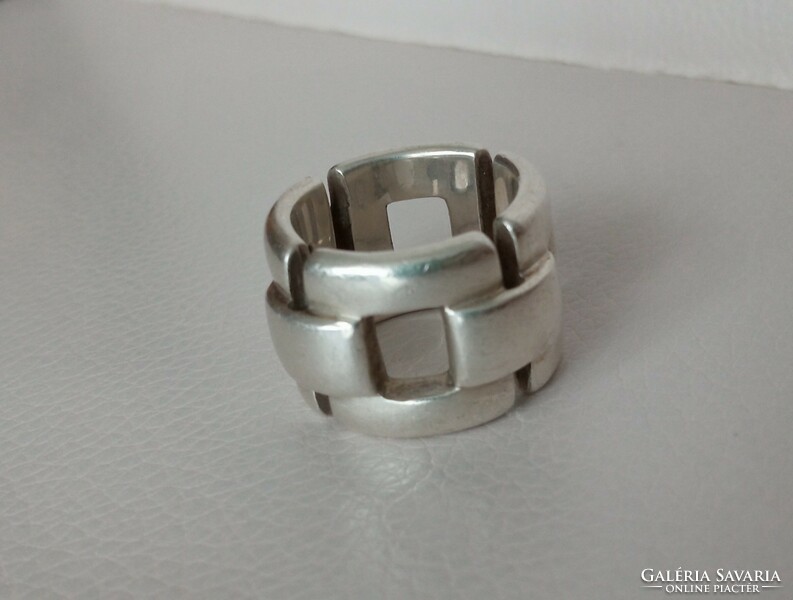 Heavy silver ring